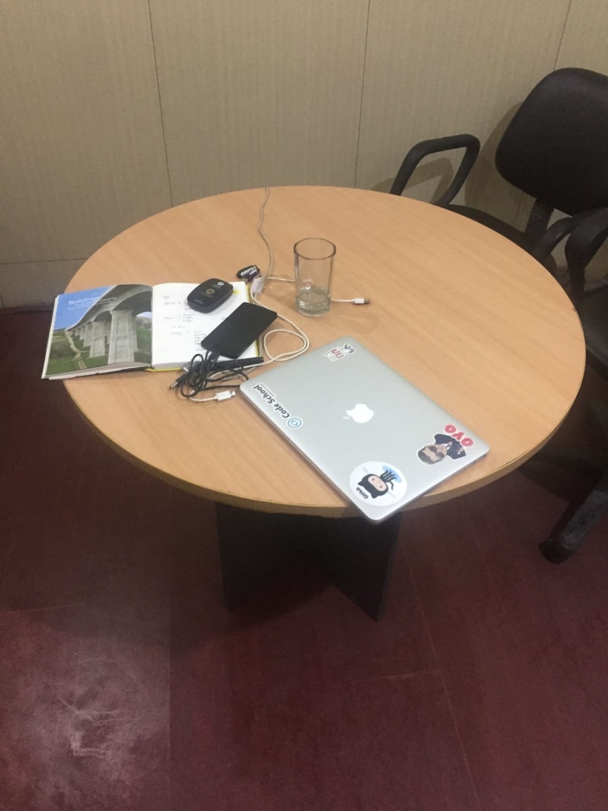 Our journey began with 2 people, who just quit their jobs, and rented out a small office in North Delhi - with the dream of changing the world-wide procurement process.